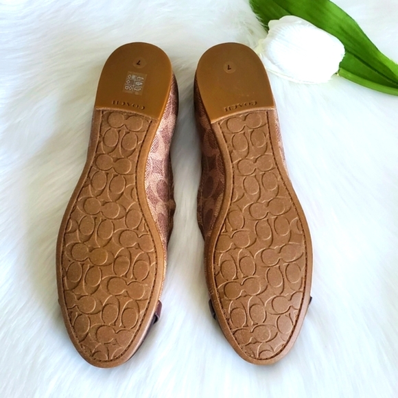 Coach Flat Shoes Size 7 - Picture 3 of 8